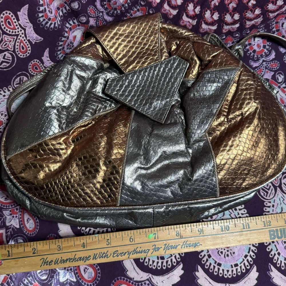 Vintage patchwork leather bag. - Picture 5 of 9